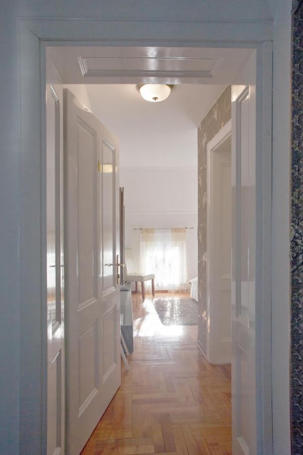 Vila Rosa Vukovar Bed & Breakfast Luaran gambar