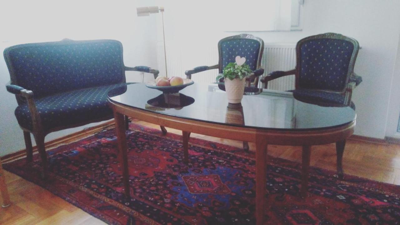 Vila Rosa Vukovar Bed & Breakfast Luaran gambar